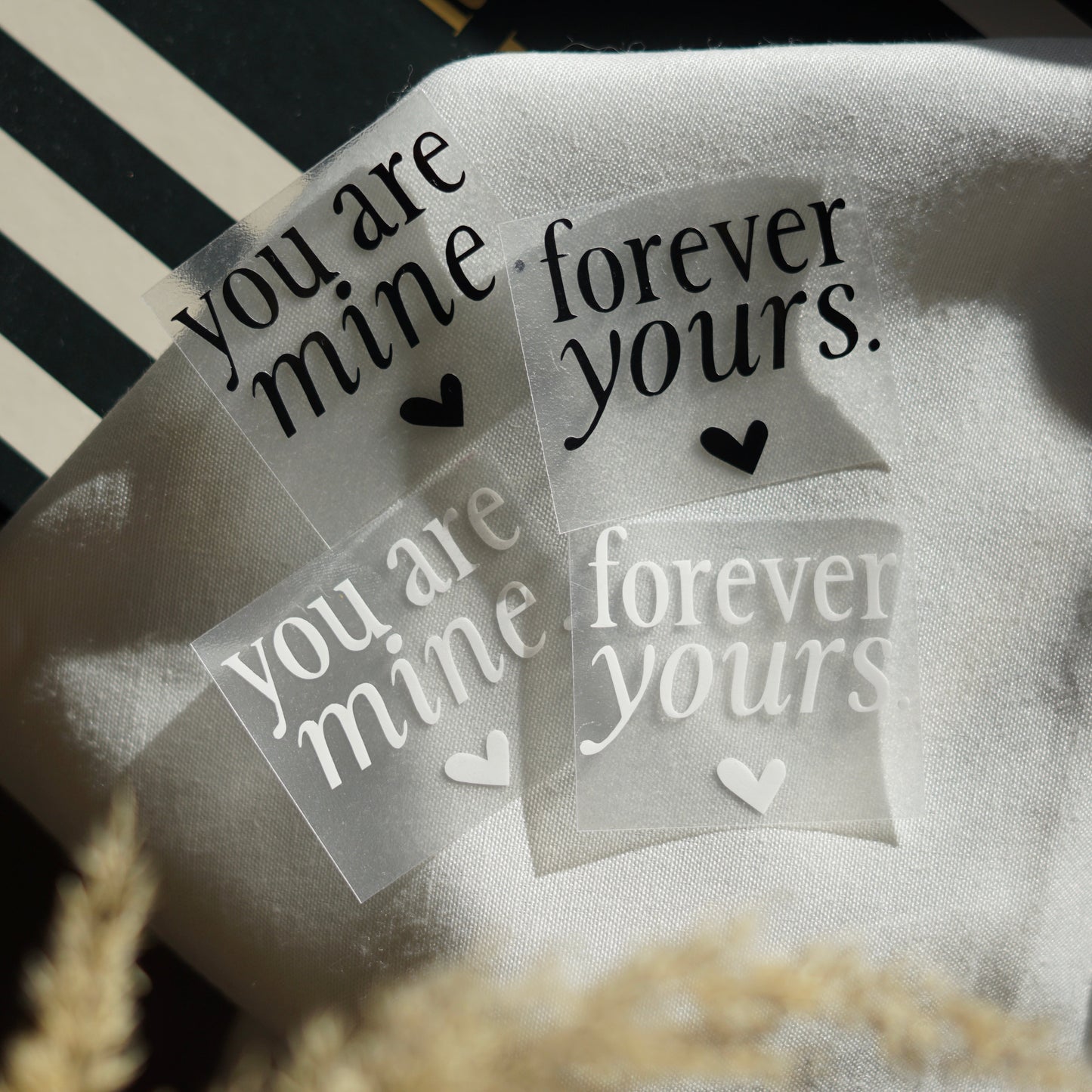 Bügelbild - Pärchen Motiv | Schriftzug "forever yours & you are mine"