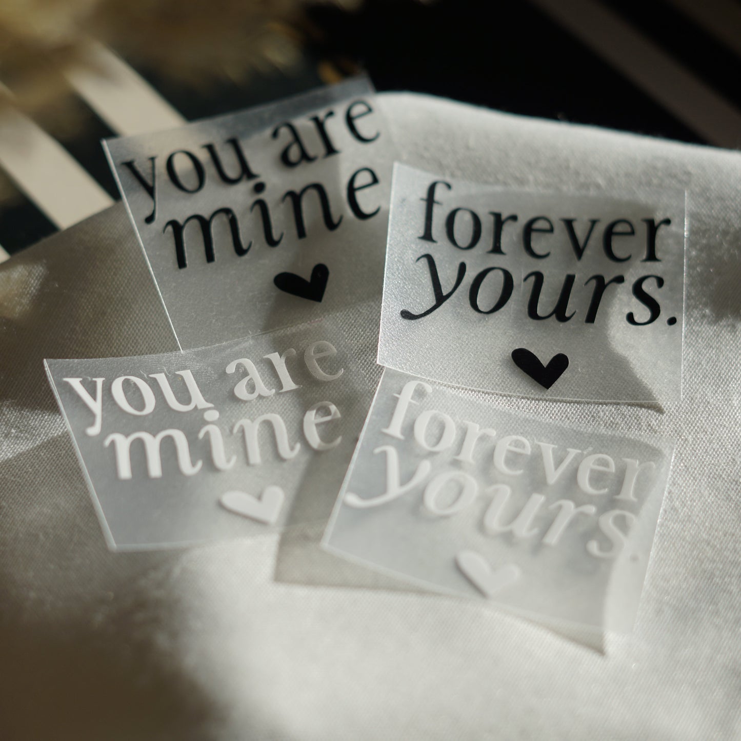 Bügelbild - Pärchen Motiv | Schriftzug "forever yours & you are mine"